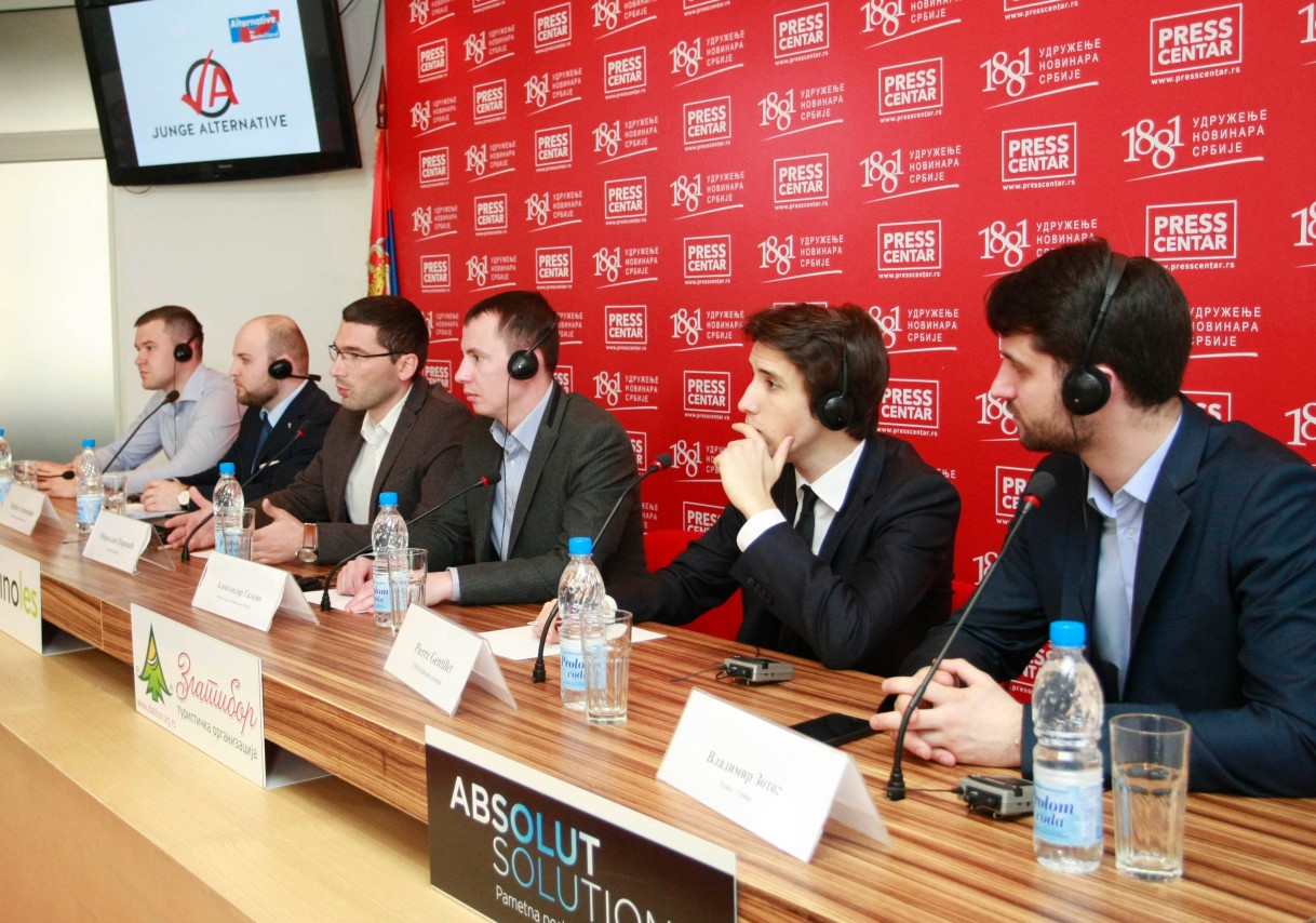 Konferencija za novinare Treće Srbije
23/04/2015
