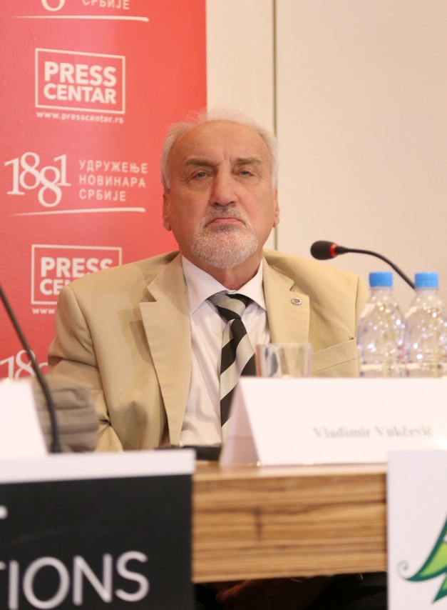 Vladimir Vukčević
10/7/2015