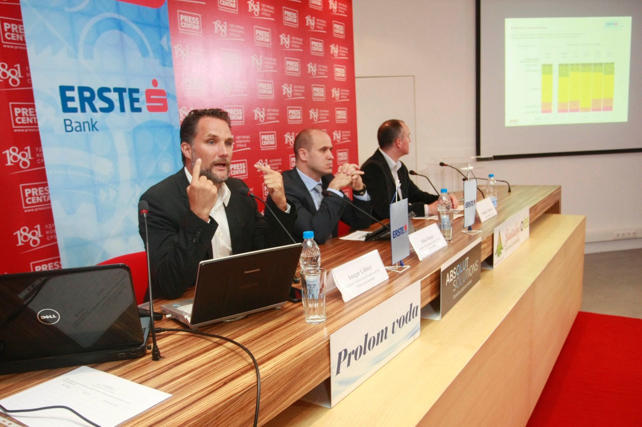 Konferencija za novinare Erste banke 
30/10/2015