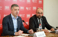 Video snimak konferencije za medije Srpskog pokreta Dveri: Paket mera za pomoć domaćoj privredi 