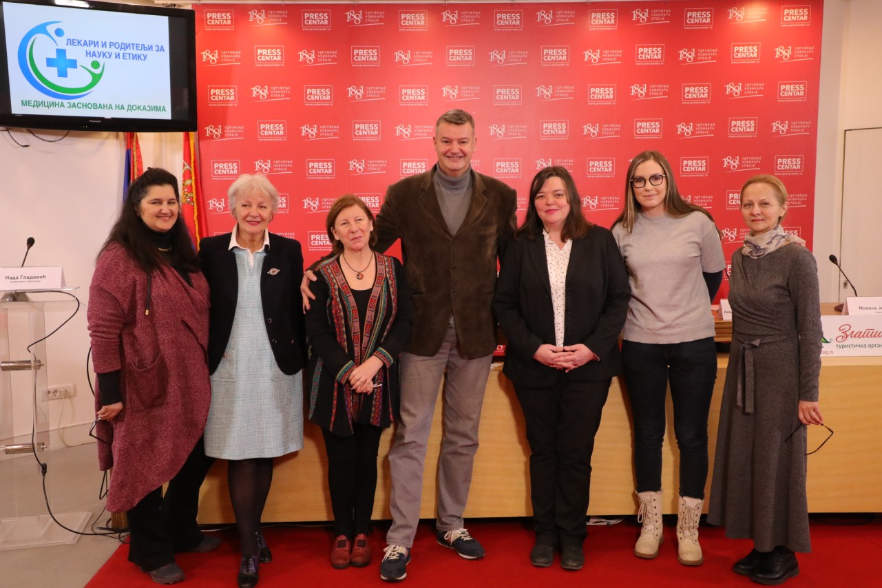 Konferencija za novinare Udruženja građana Lekari i roditelji za nauku i etiku (LRNE): 