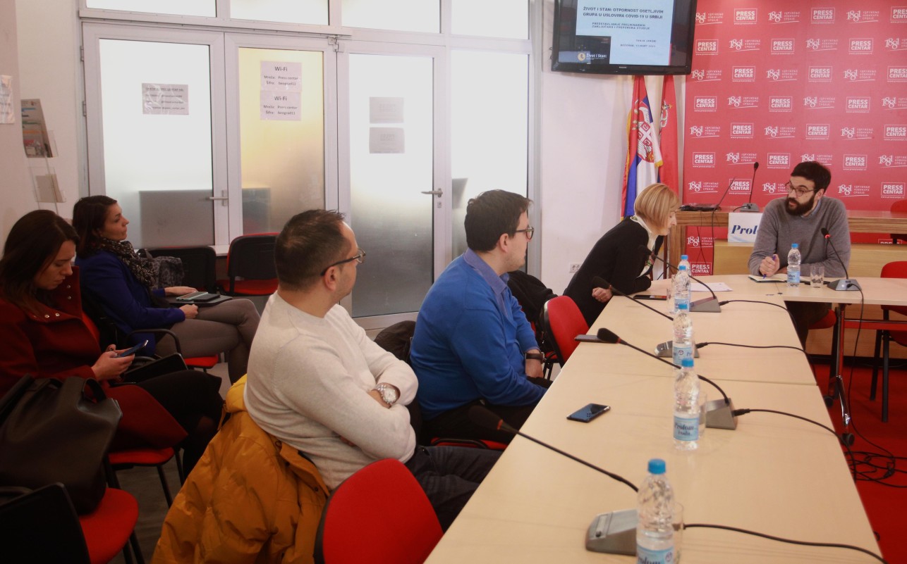Život i stan: otpornost osetljivih grupa u uslovima COVID-19 u Srbiji
13/03/2023