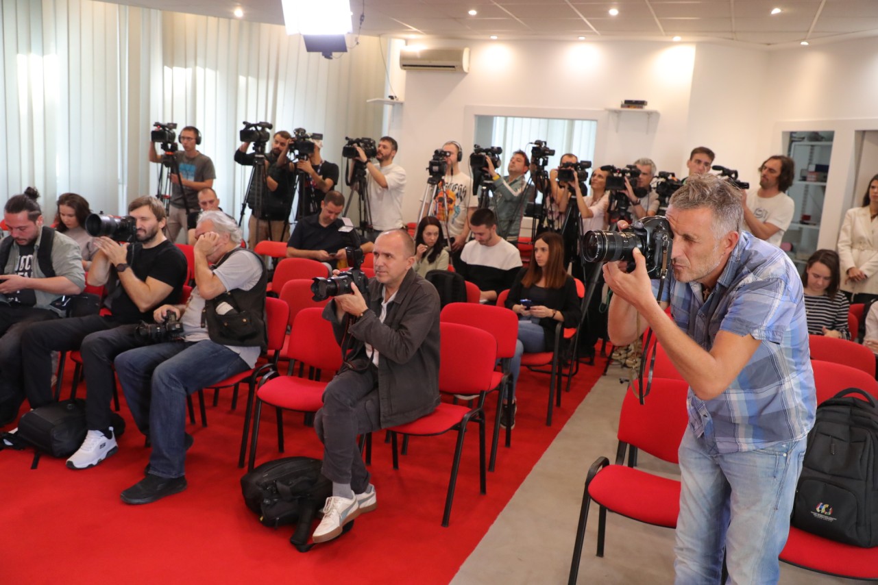 Konferencija za novinare povodom podizanja optužnice protiv Vladimira Kecmanovića
13/10/2023