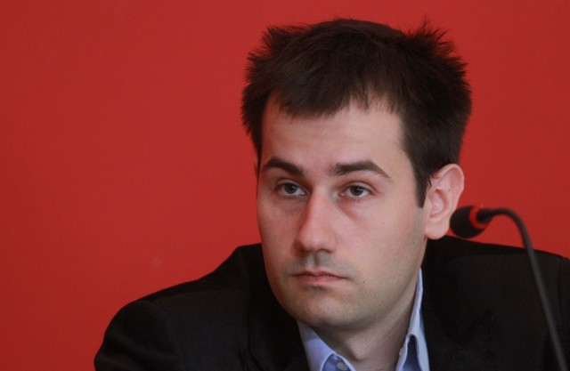 Petar Tešić
20/05/2013