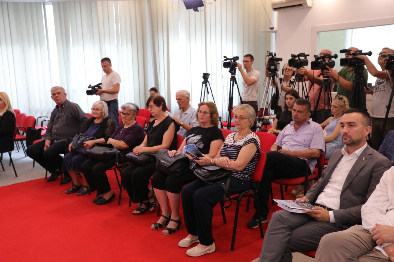 Konferencija za medije: Nemamo pravo na zaborav - 29 godina od pogroma Srpskog naroda u „Oluji“
2/08/2024