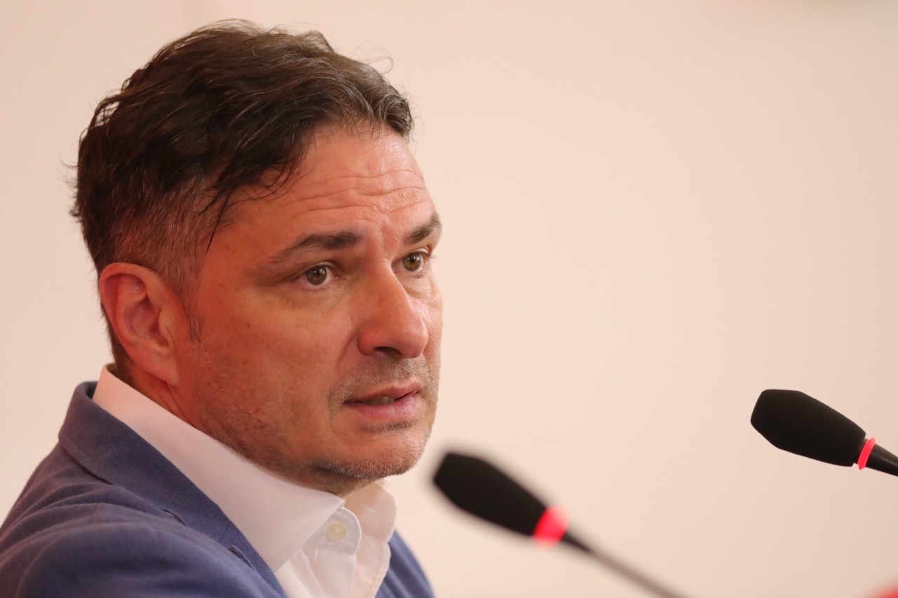 Dr Bojan Trkulja
23/04/2025