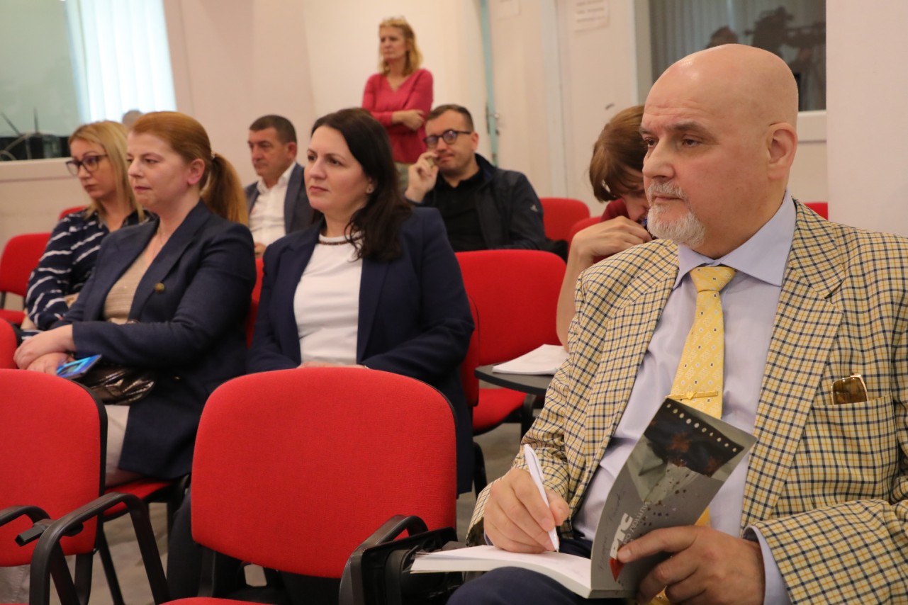Uručenje Povelje SPKD Prosvjeta Beograd Vladimiru Kecmanoviću 
28/5/2025