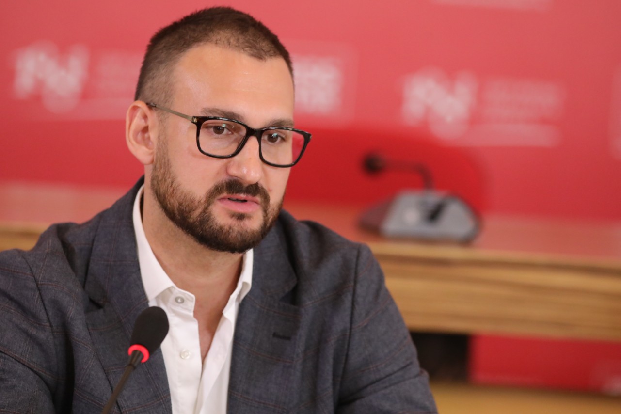 Dušan Popović
17/06/2025