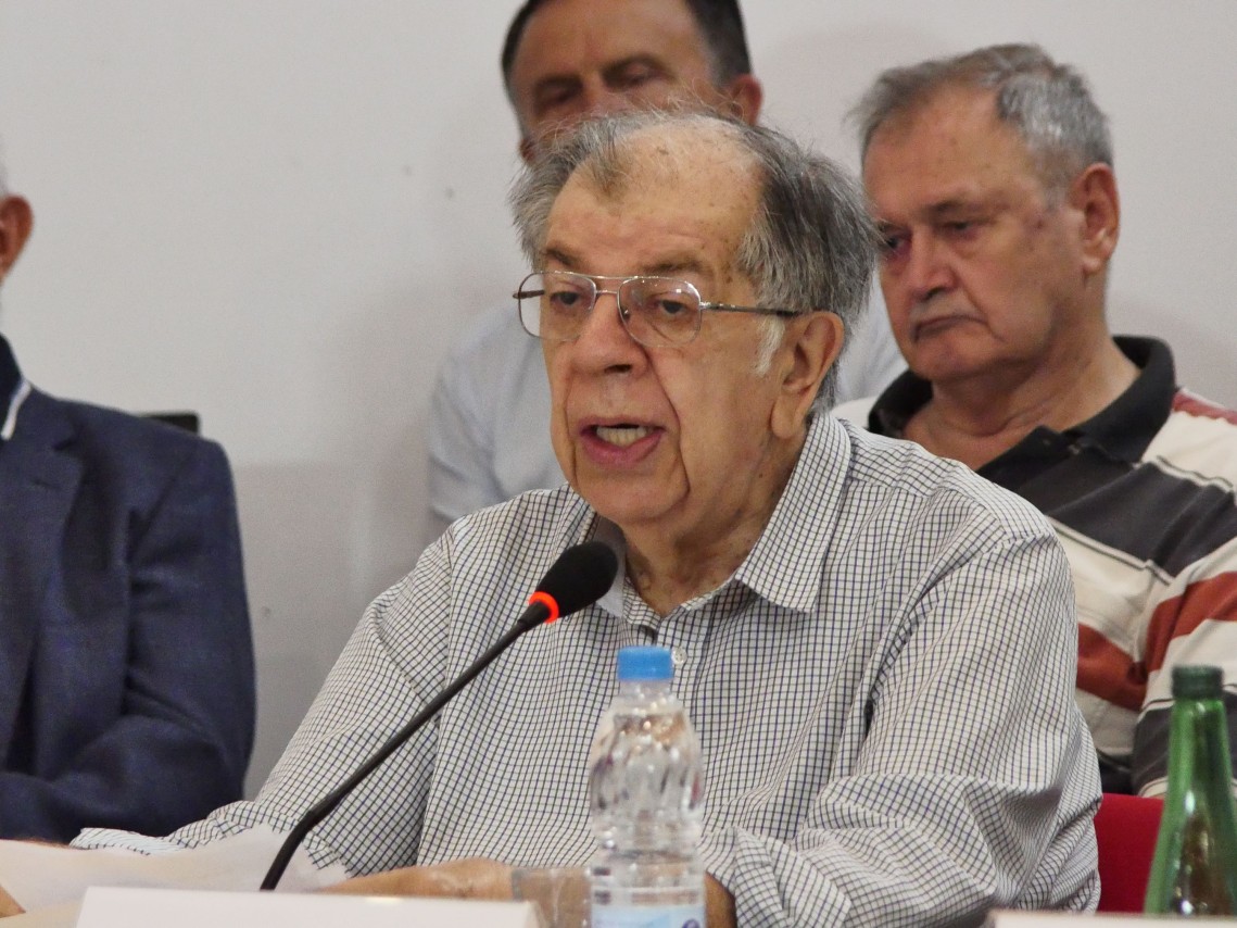 Nenad Kecmanović
10/7/2025