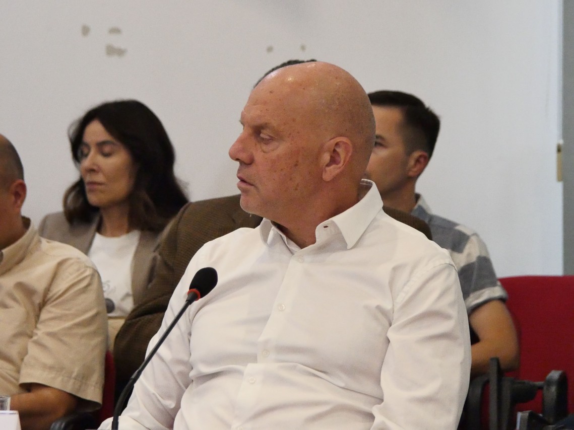 Aleksandar Pavić
10/7/2025