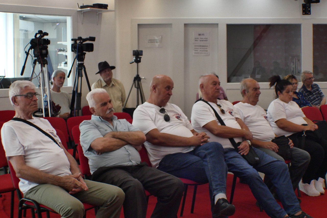 Konferencija za novinare: 