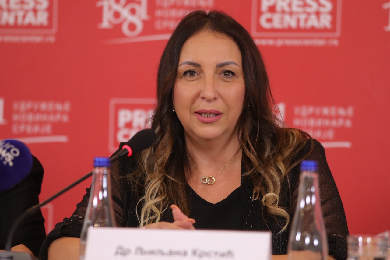 Dr Ljiljana Krstić, viši savetnik, načelnik Odeljenja za nestala lica KIRS-a;

Konferencija za novinare 