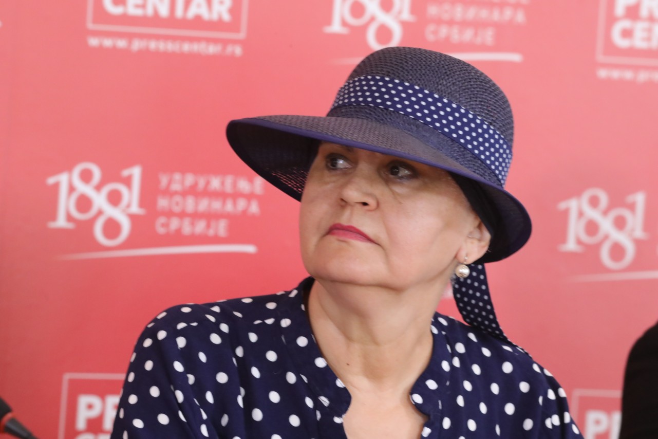 Mirjana Miodrag Božin, predsednica Koordinacije

Konferencija za novinare 
