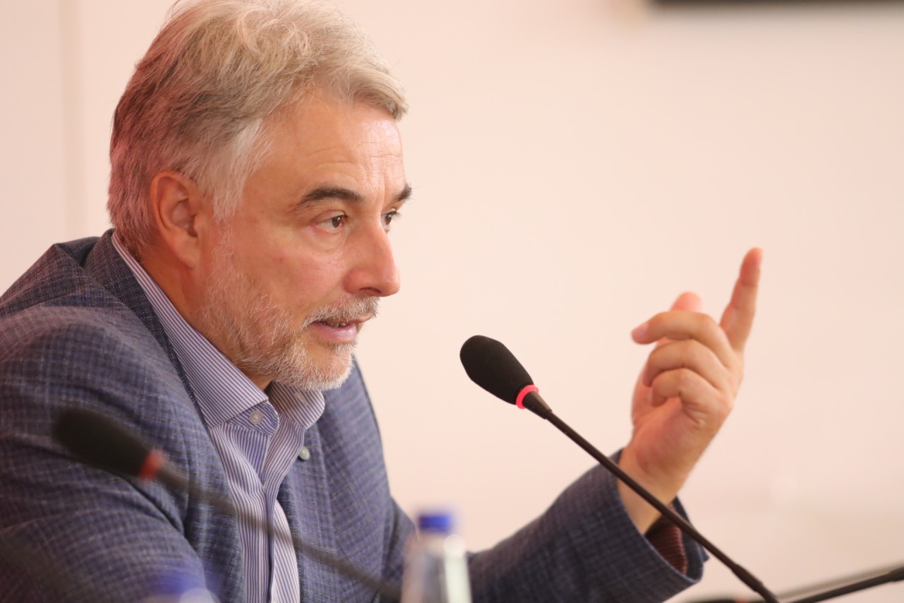 Vladan Glišić
1/09/2025