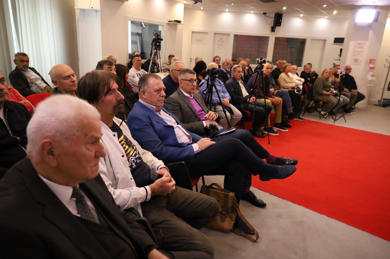 Konferencija za novinare Pokreta Moba: 