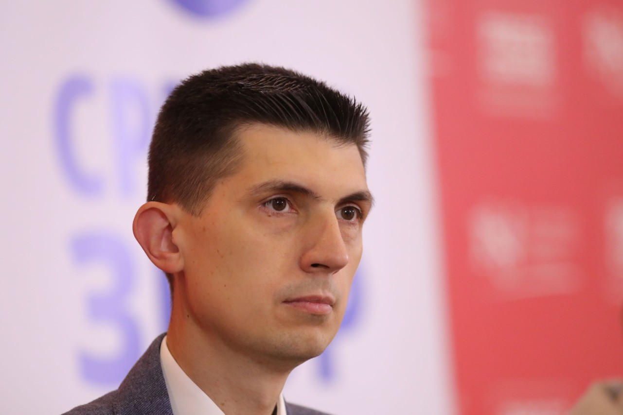 Mladen Obradović
6/10/2025