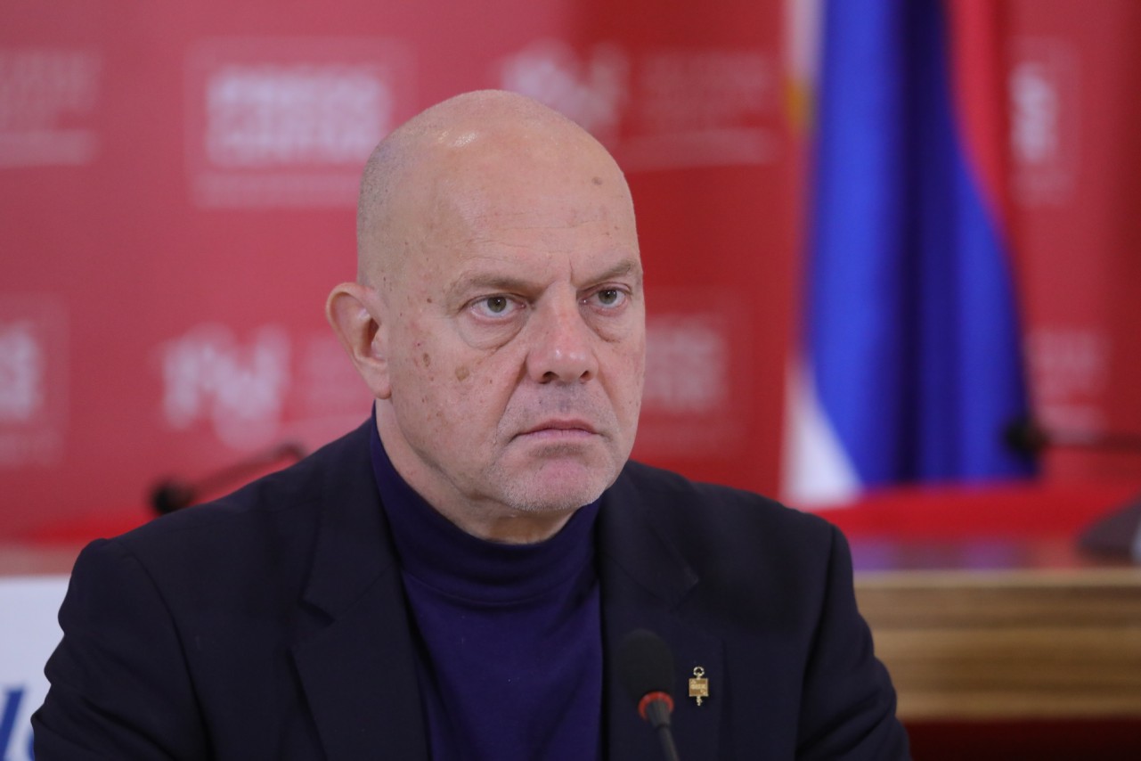 Aleksandar Pavić
7/10/2025
