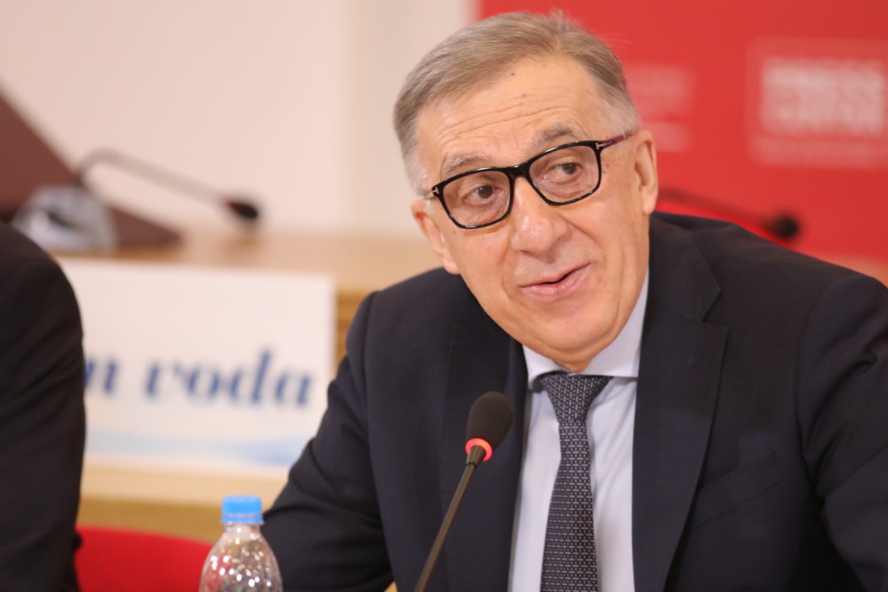 Mlađen Cicović
7/10/2025