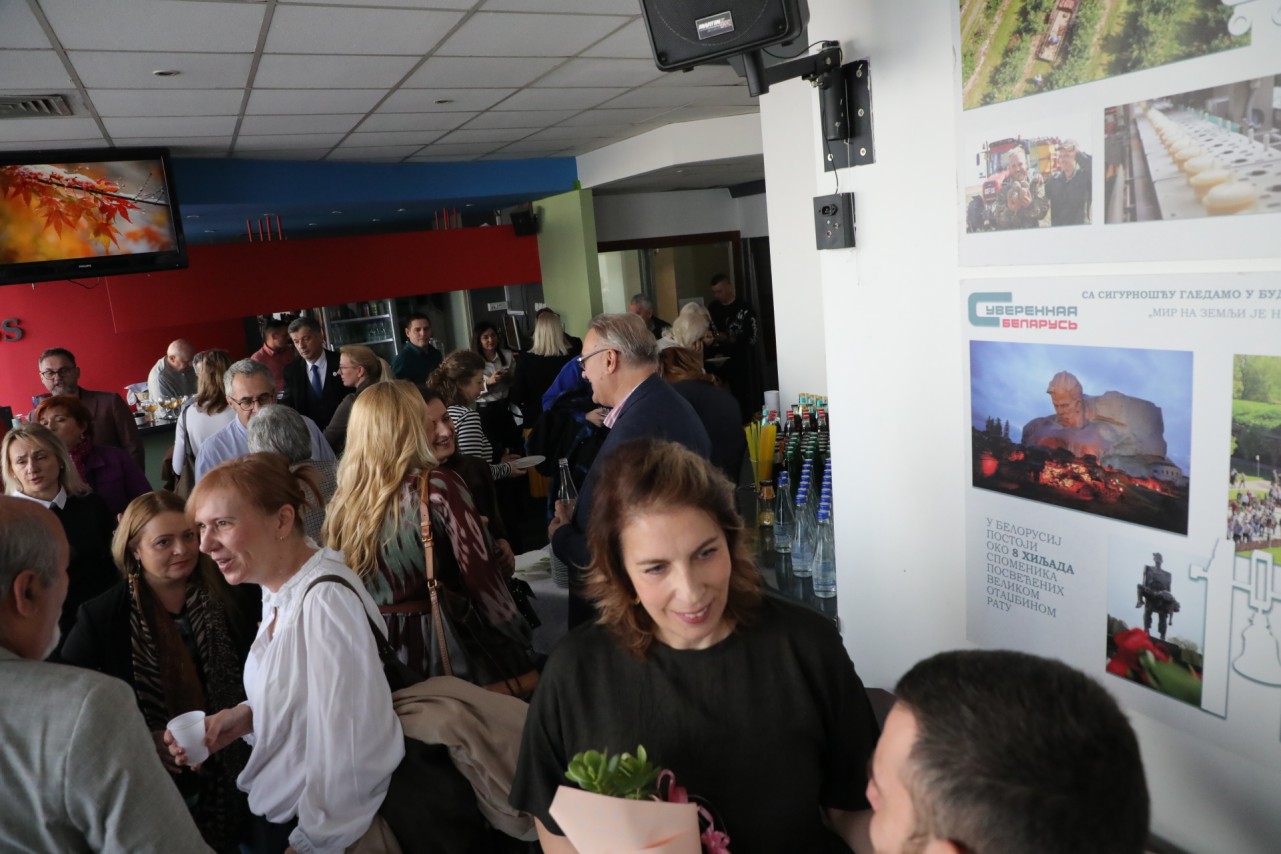 Obeležavanje 10 godina postojanja i emitovanja emisije „Pravi ugao“ autorke i urednice Ljubice Gojgić
13/11/2025