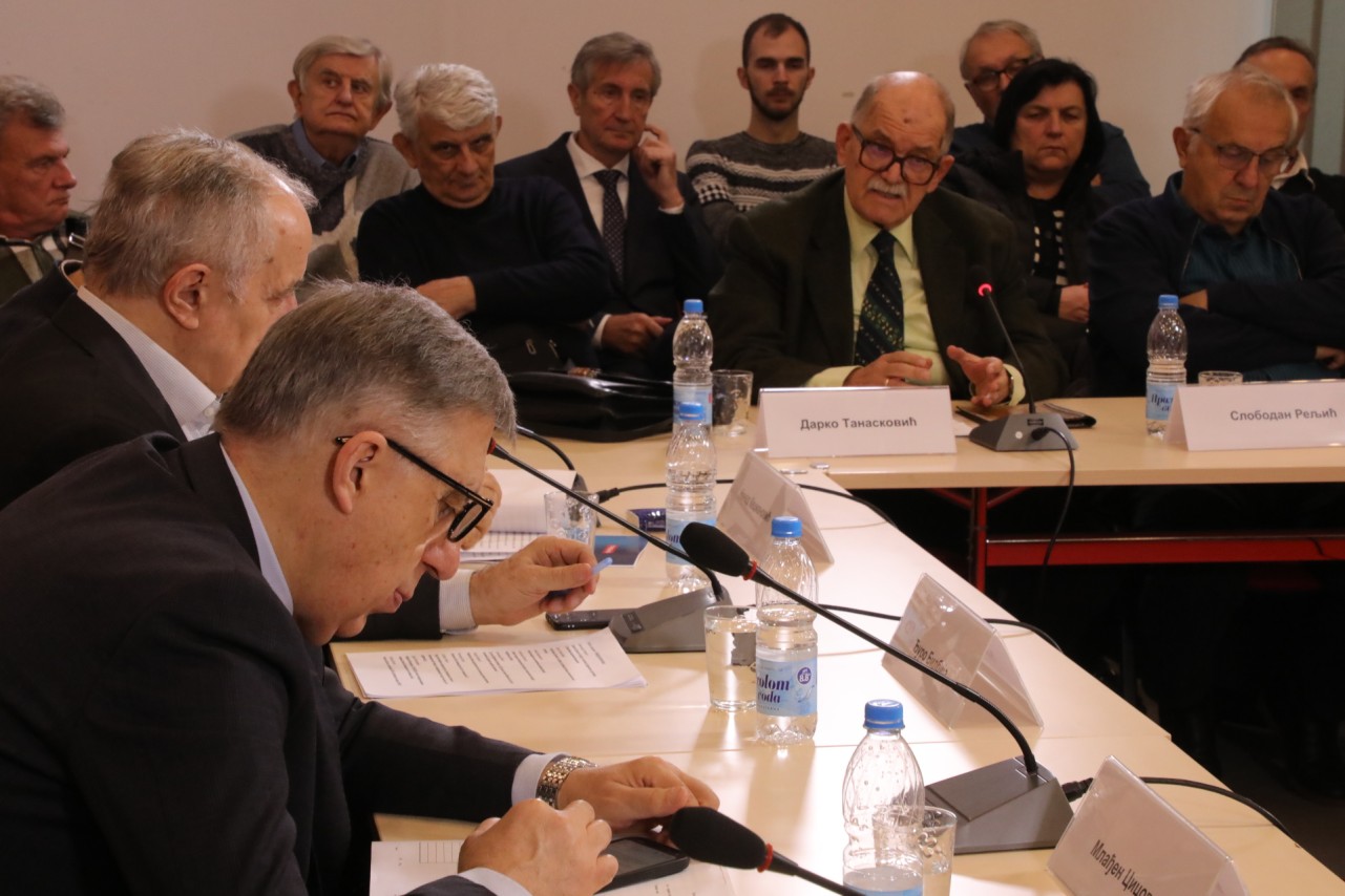 „Nova faza odnosa u BiH: šta stoji iza dogovora Vašingtona i Dodika?“
26/11/2025