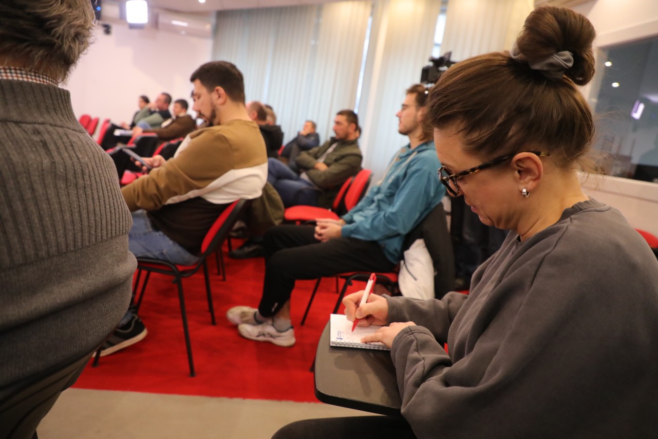 Konferencija za novinare Udruženja proizvođača mleka 