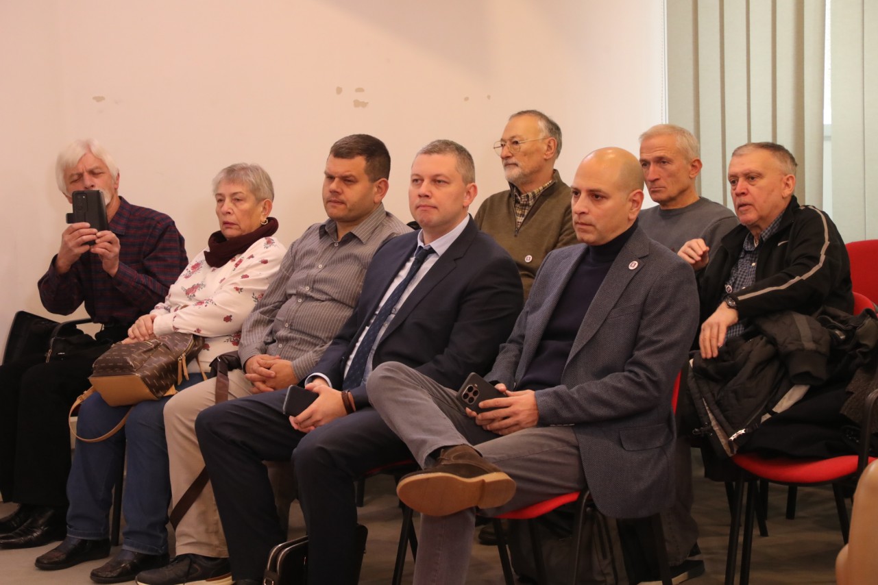 Okrugli sto: „Aktuelni odnosi Srbije i Rusije sa SAD i EU“
16/12/2025