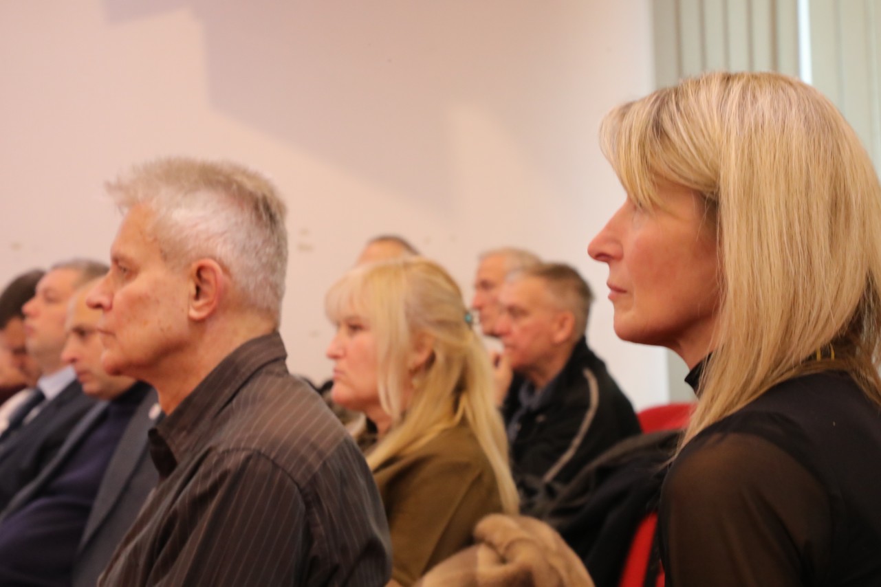 Okrugli sto: „Aktuelni odnosi Srbije i Rusije sa SAD i EU“
16/12/2025