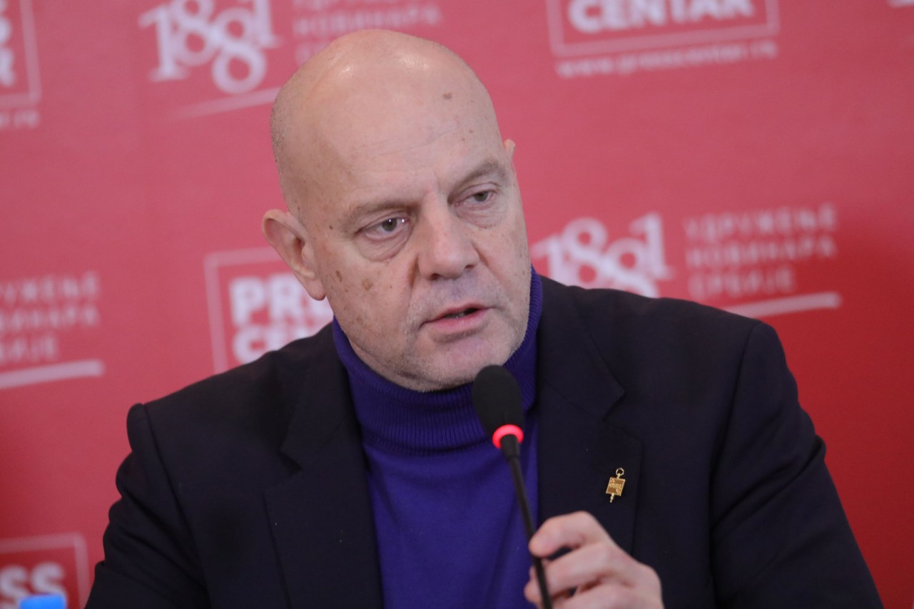 Aleksandar Pavić
16/11/2025