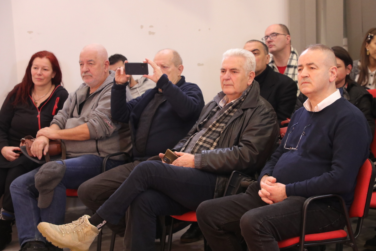 ,,Dugoročni uticaj kontaminacije nakon 1999. godine i pravni okvir odgovornosti i naknade štete obolelima od malignih bolesti