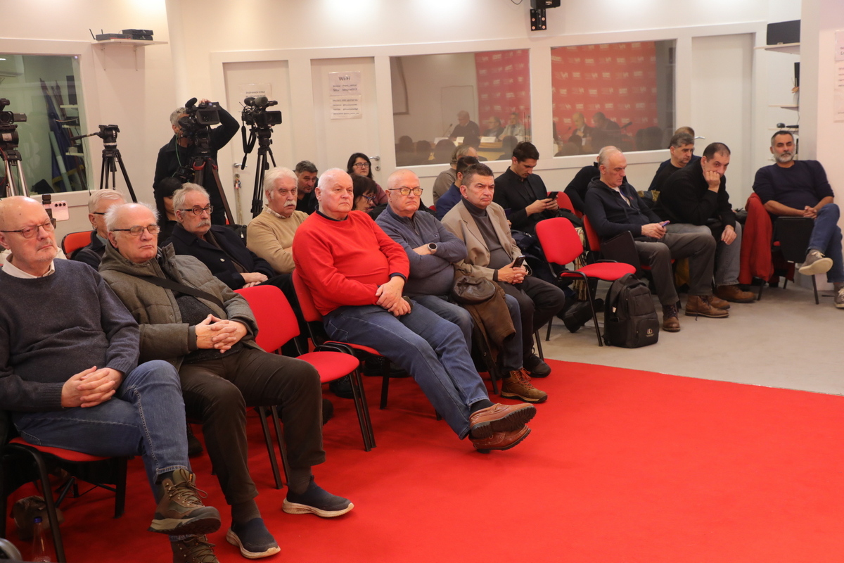 ,,Dugoročni uticaj kontaminacije nakon 1999. godine i pravni okvir odgovornosti i naknade štete obolelima od malignih bolesti