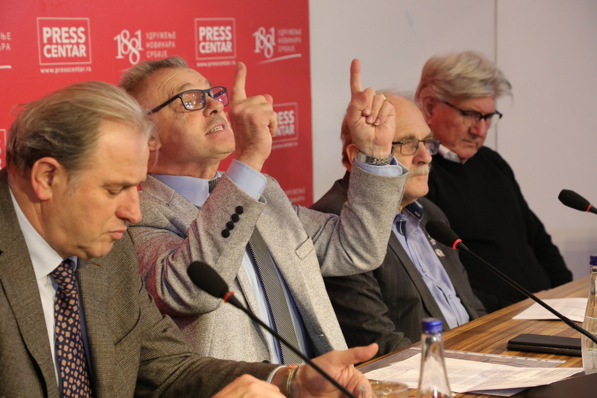 ,,Dugoročni uticaj kontaminacije nakon 1999. godine i pravni okvir odgovornosti i naknade štete obolelima od malignih bolesti