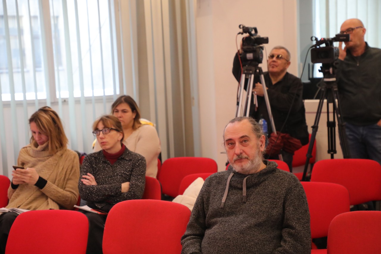 Veštačka inteligencija u novinarstvu: rizici, odgovornost i poverenje publike
22/1/2026