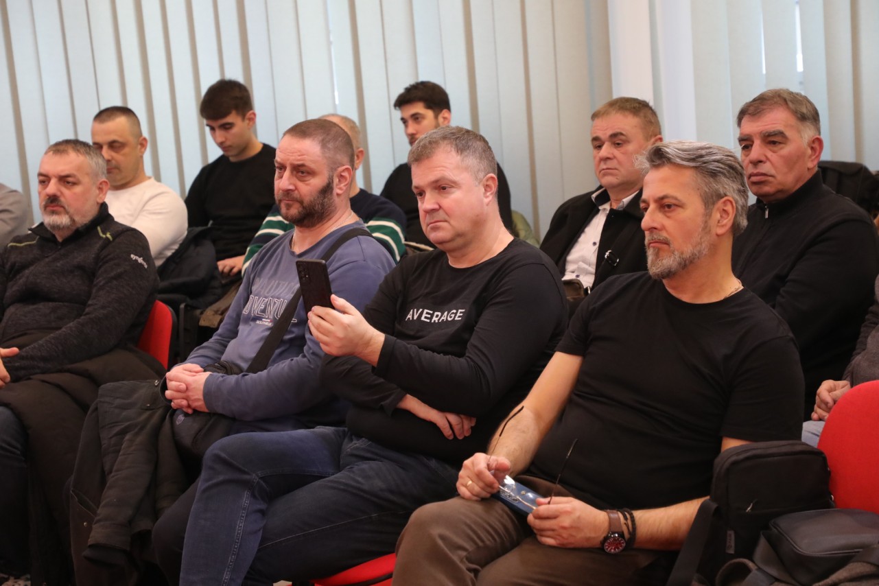 Konferencija za novinare Reprezentativnih sindikata u železničkim Akcionarskim društvima: Usklađivanje cene radnog časa sa Zakonom i odlukama Socijalno-ekonomskog saveta i Vlade Republike Srbije
28/1/2026