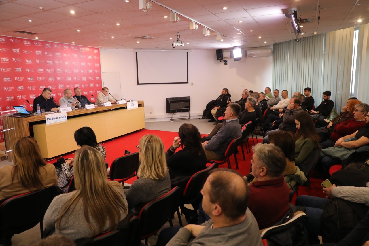 Konferencija za novinare Reprezentativnih sindikata u železničkim Akcionarskim društvima: Usklađivanje cene radnog časa sa Zakonom i odlukama Socijalno-ekonomskog saveta i Vlade Republike Srbije
28/1/2026