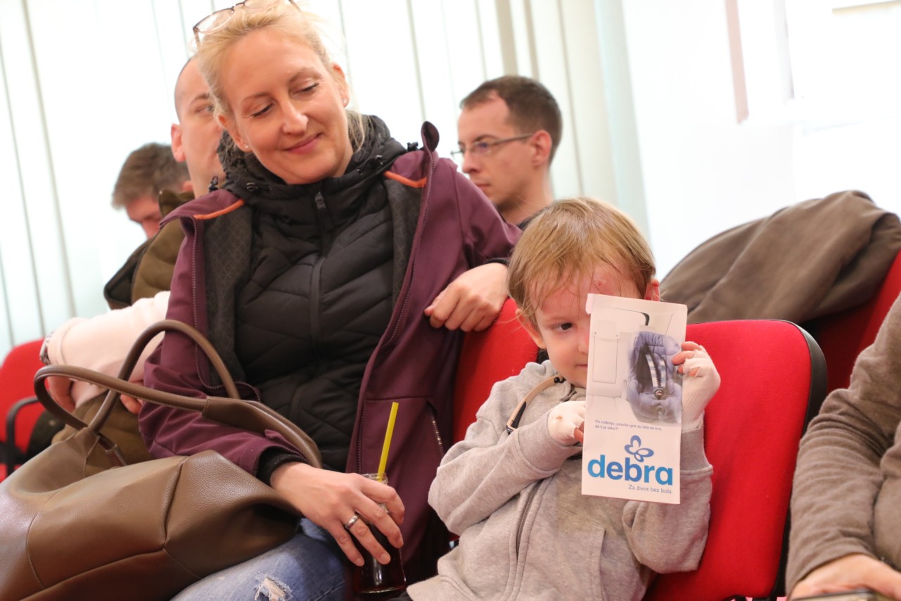 Konferencija za novinare Udruženja za pomoć obolelima od bulozne epidermolize „Debra“ (deca leptiri): Podizanje svesti o ovoj teškoj genetskoj bolesti i ukazivanje na neophodnost terapija koje za ove pacijente znače život
5/03/2026