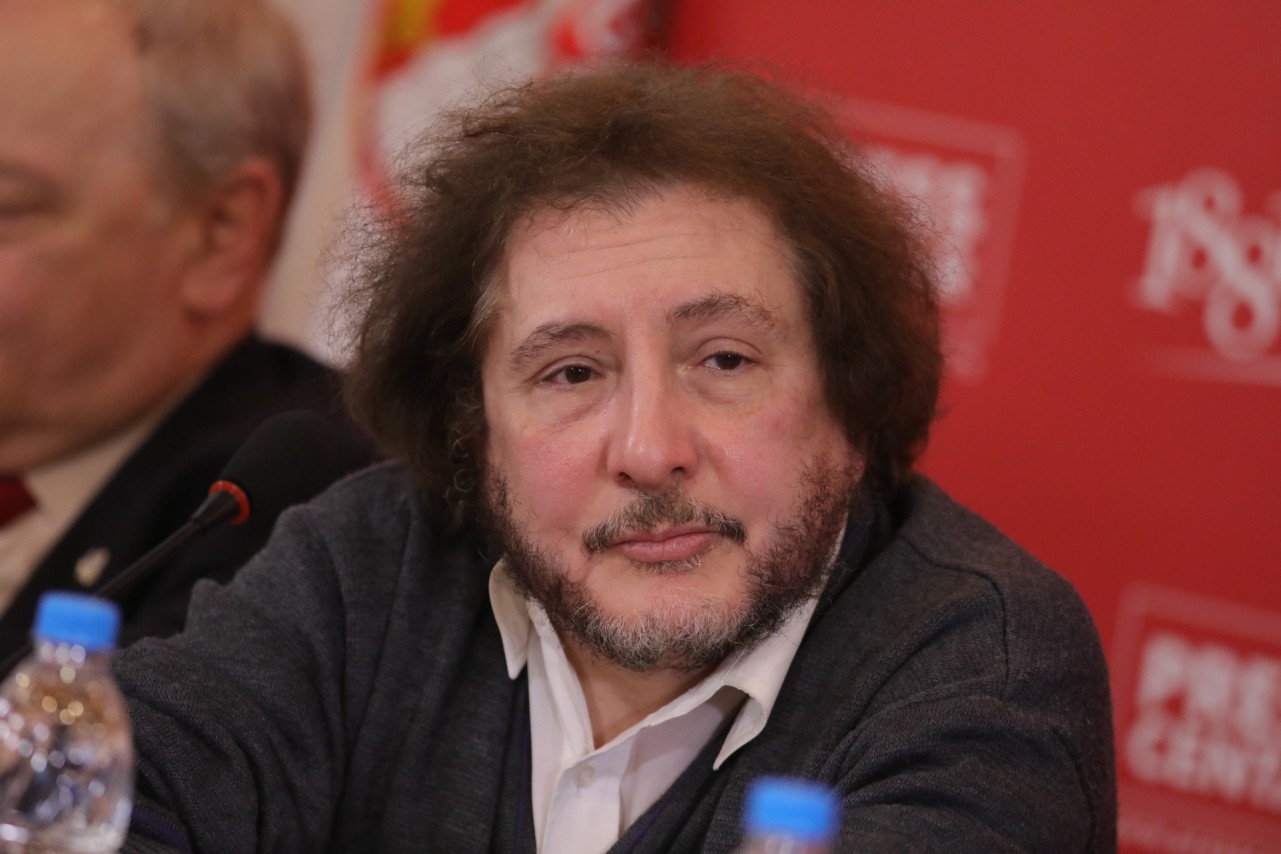 Dr Džordž Samjueli
10/3/2026