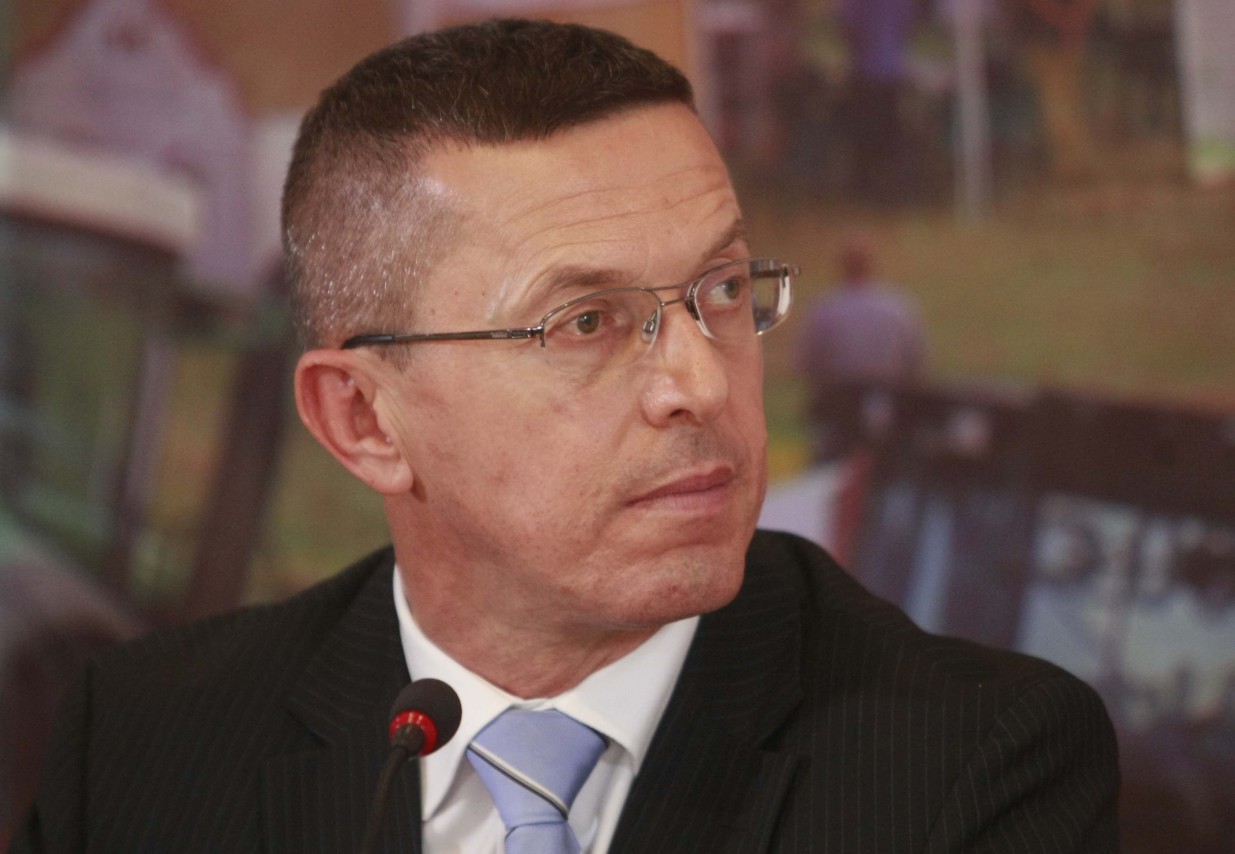 Danilo Golubović
16/07/2014