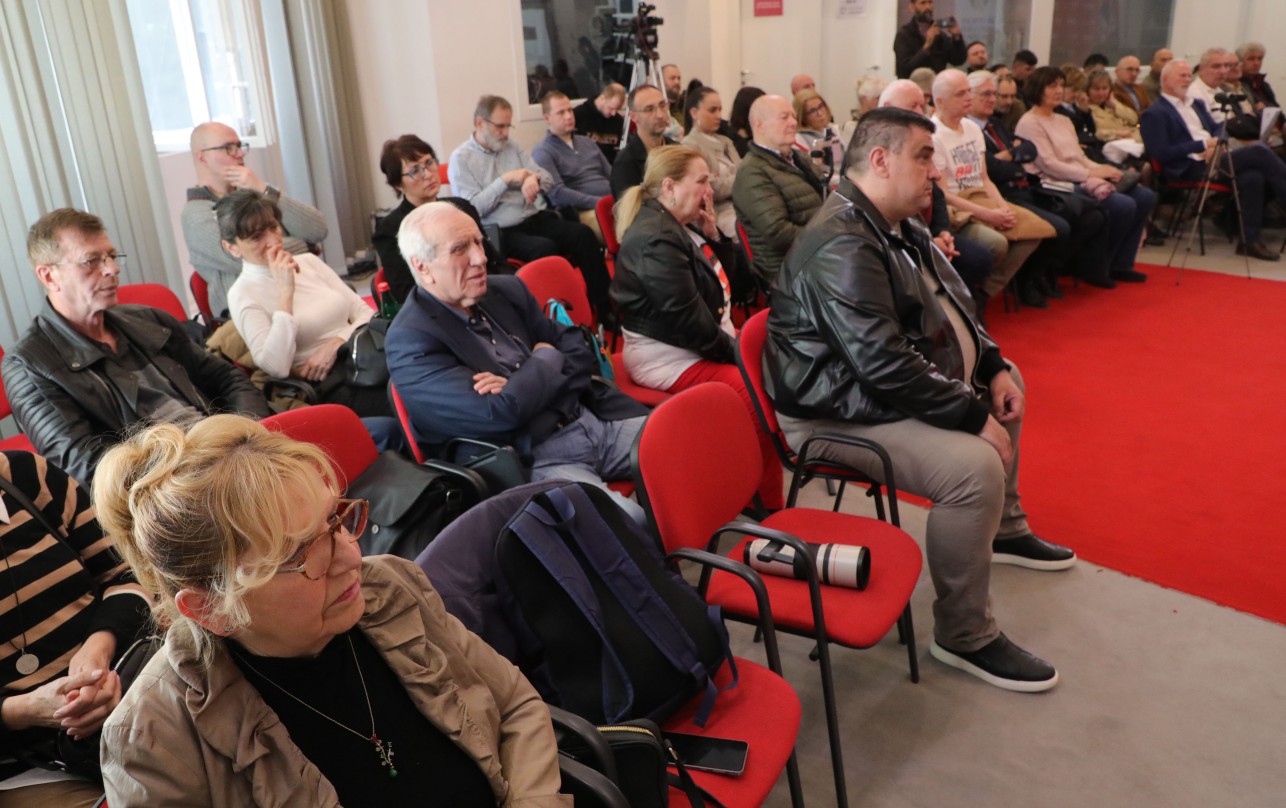 Konferencija za medije povodom predstojećeg protesta „Protiv izdaje i okupacije — Za srpsko Kosovo i Metohiju“
13/03/2026