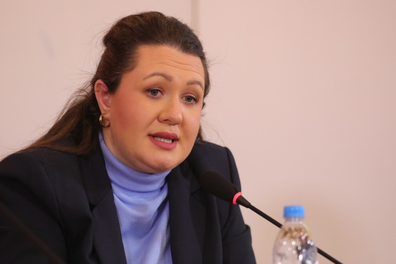 Aleksandra Ikonov
08/04/2026