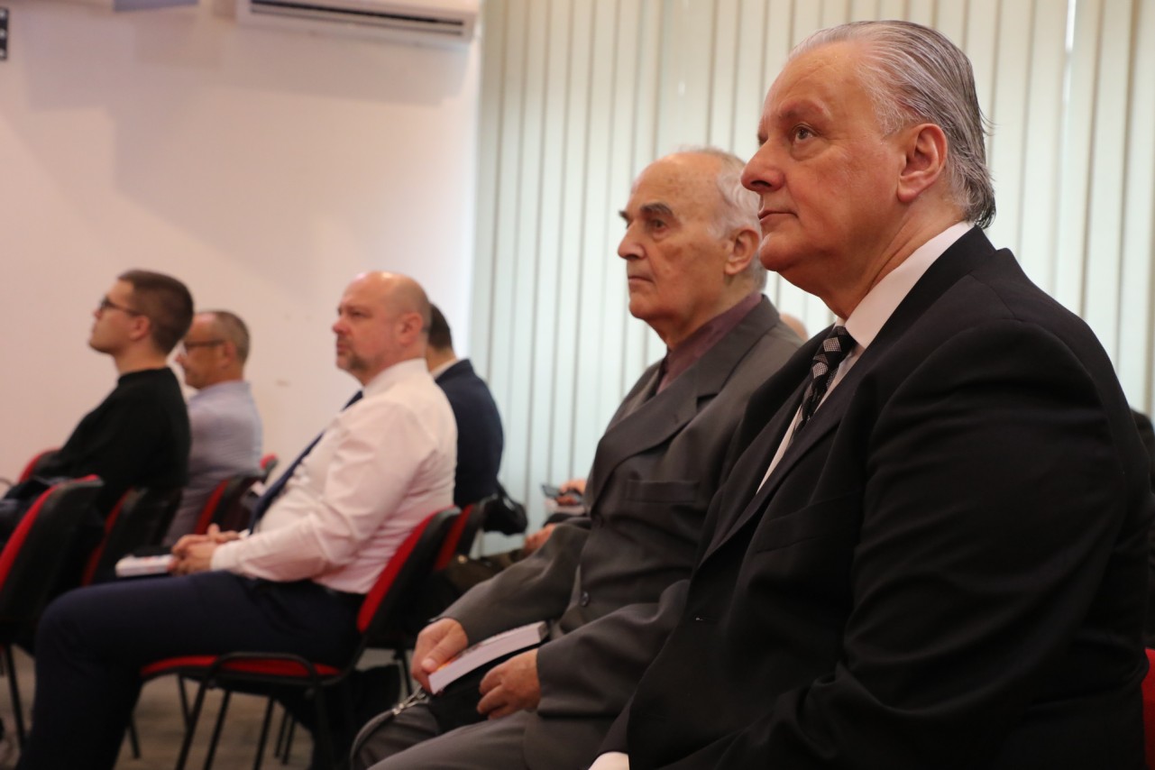 Promocija knjige “Novi hladni rat i druge vruće teme”
21.4.2026.

