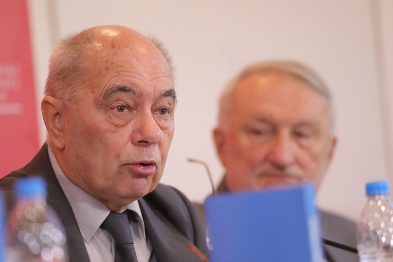 Prof. dr Milomir Stepić
22/04/2026