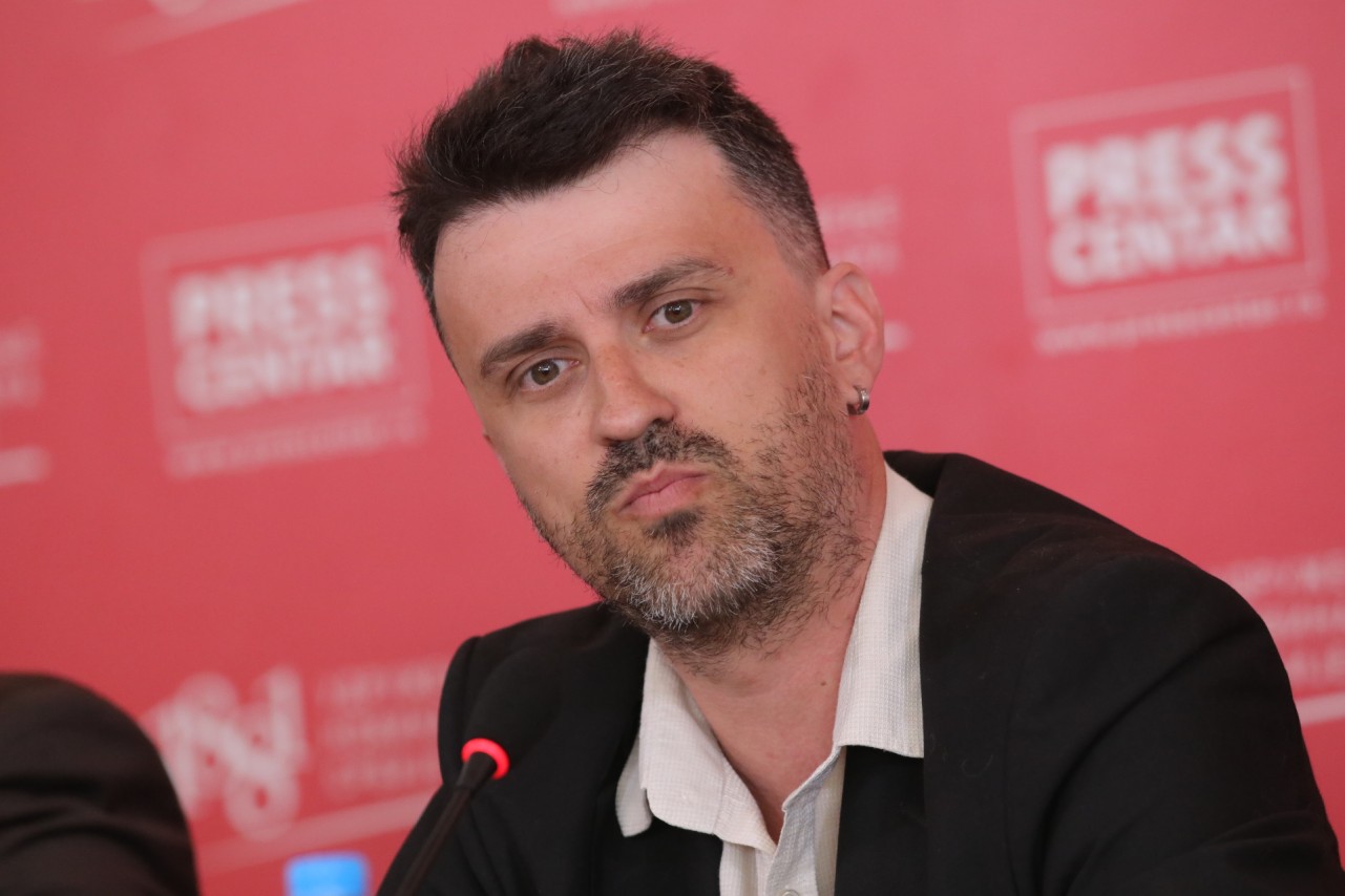Aleksandar Đenić
23/4/2026