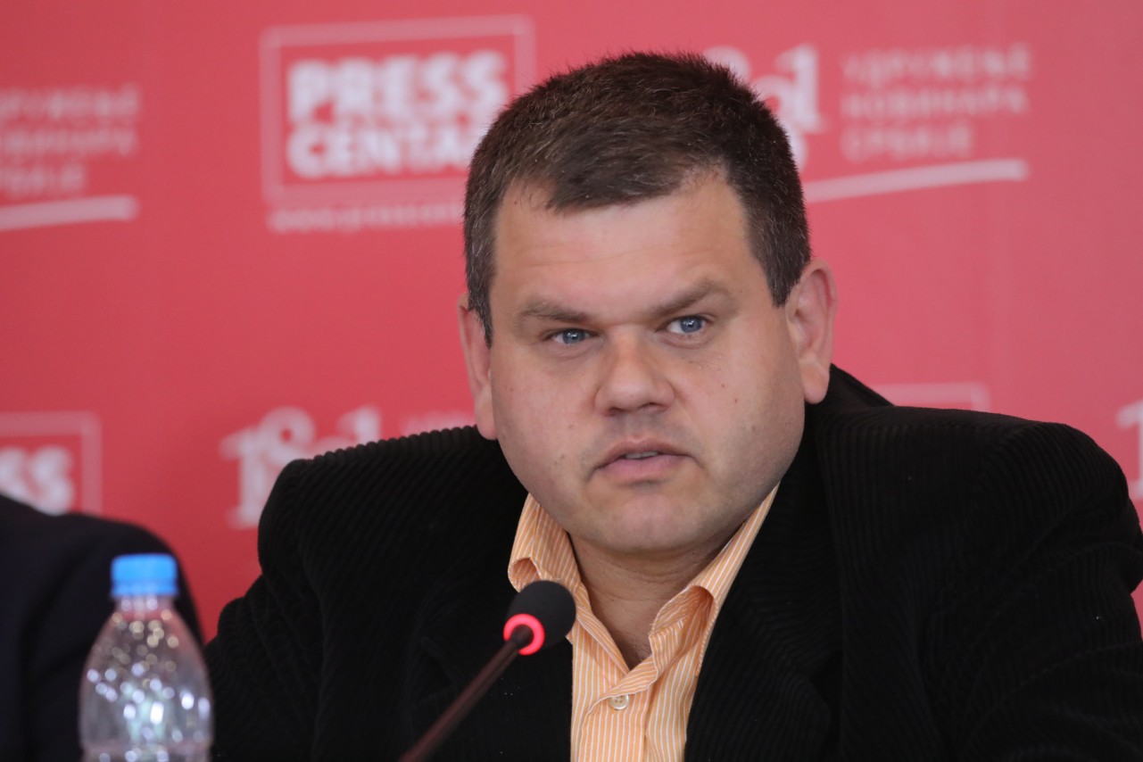 Dejan Umetić
23/4/2026