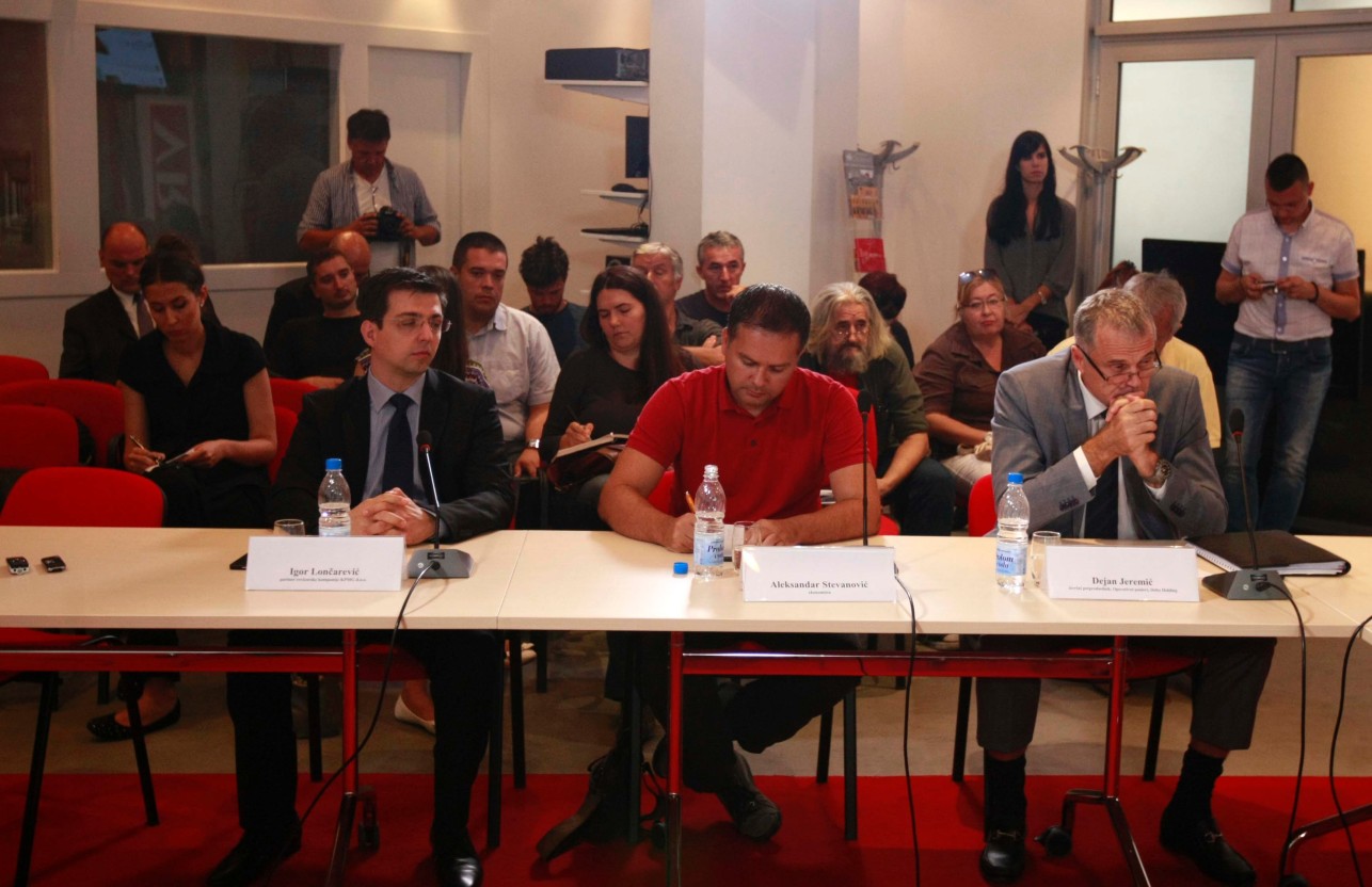 Okrugli sto nedeljnika 