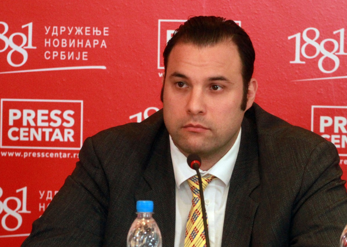 Dušan Milutinović
07/10/2014