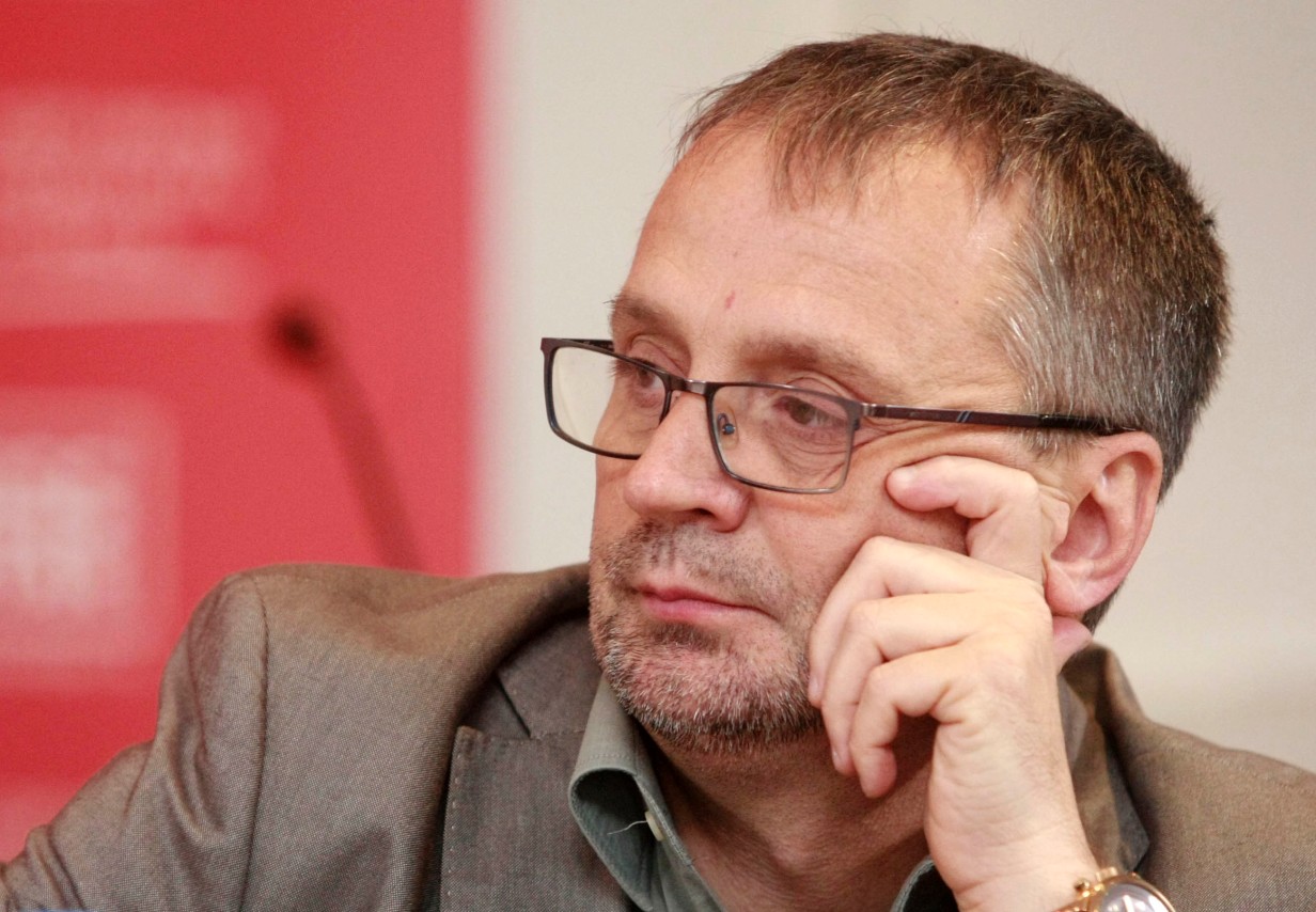 dr Goran Ilić
05/06/2015