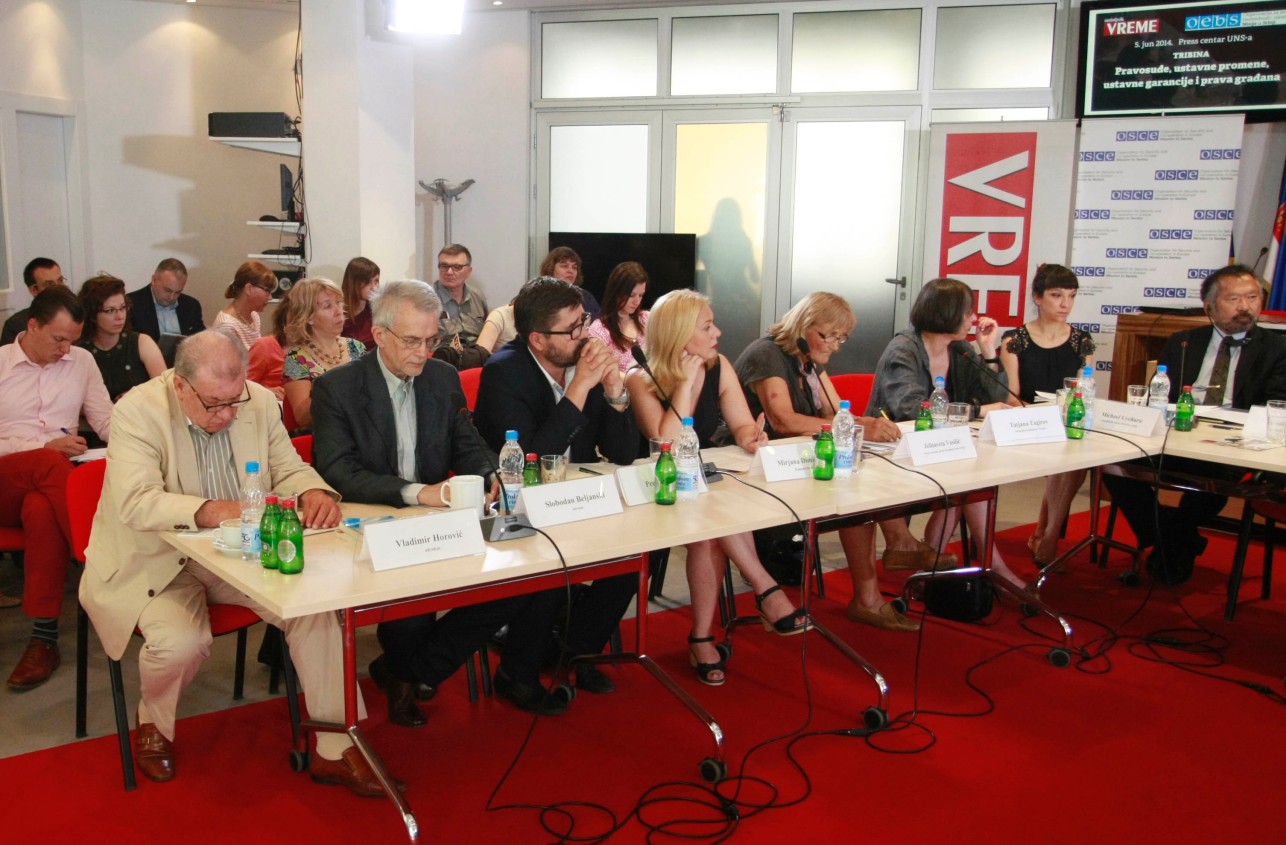 Tribina nedeljnika VReme u saradnji sa Misijom OEBS-a
05/06/2015