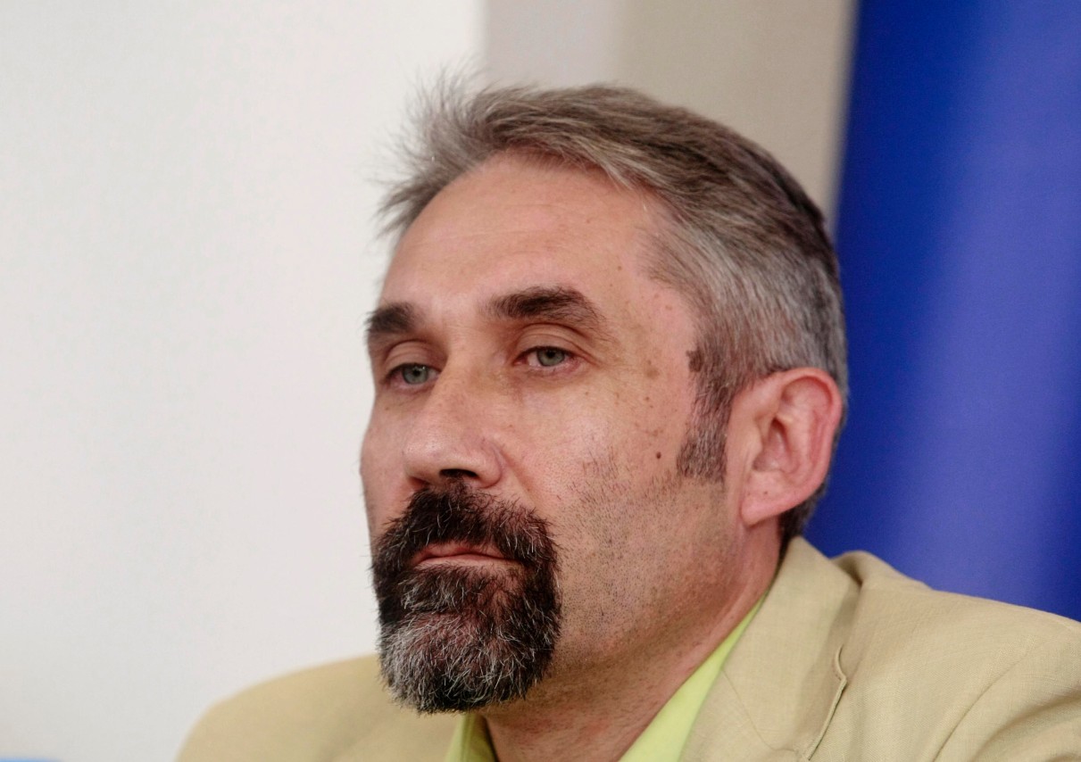 Jovan Milovanović
3/9/2015