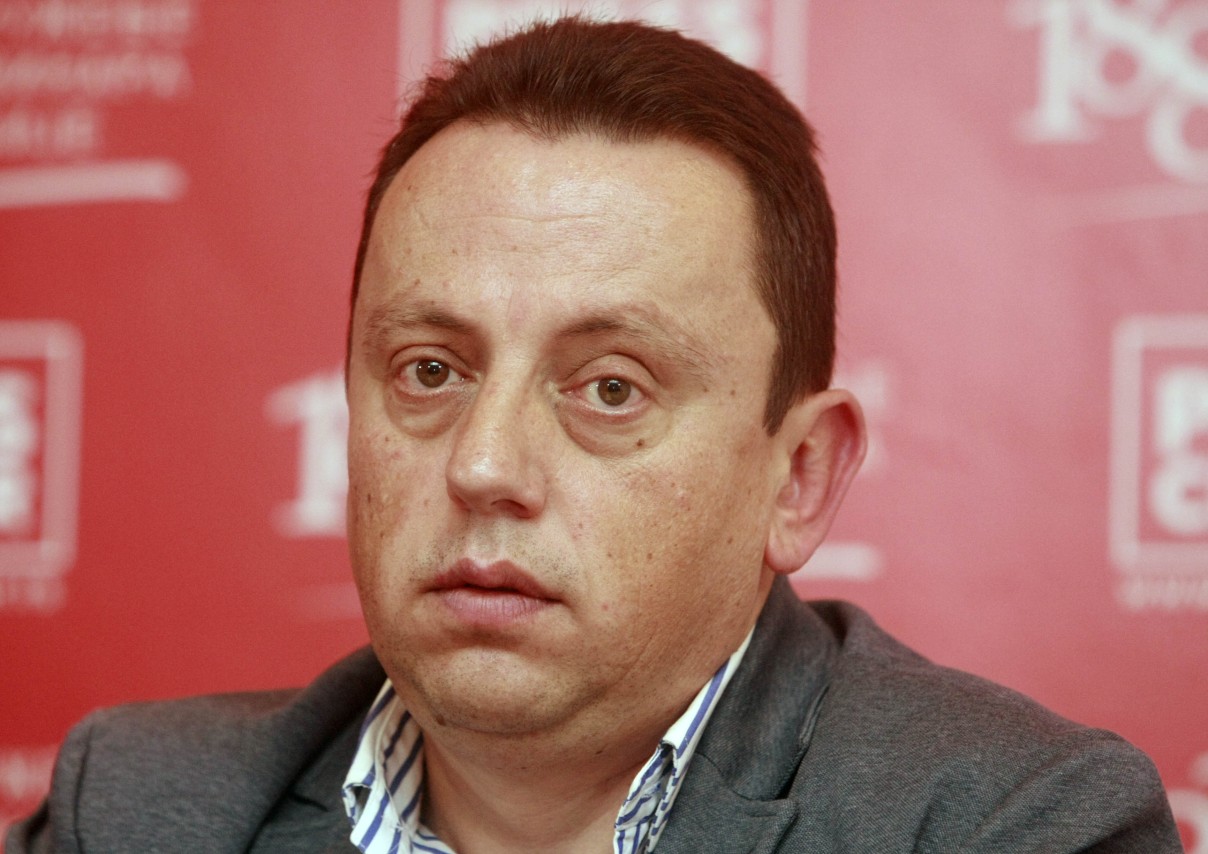 Ninoslav Smiljković
15/12/2015