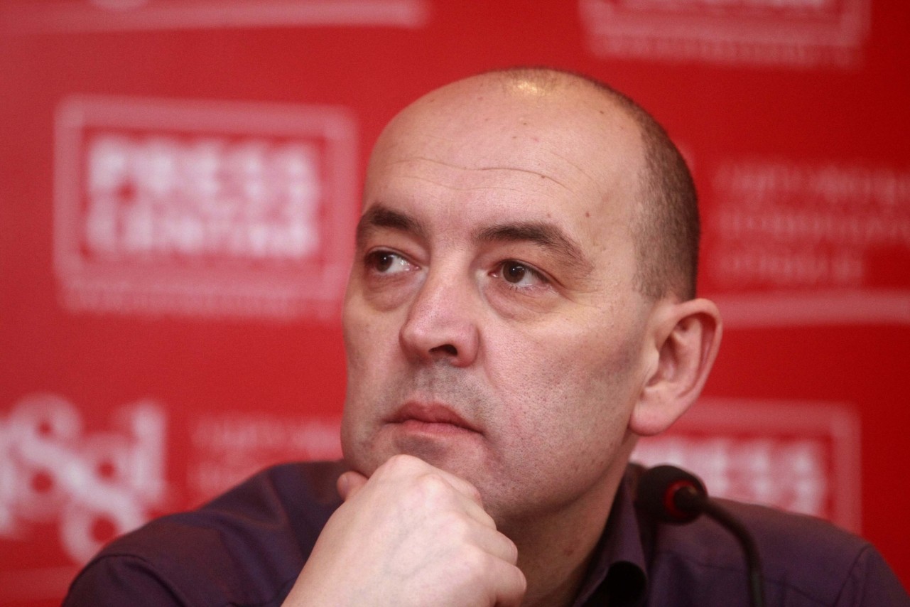 Dragan Bisenić
14/01/2016